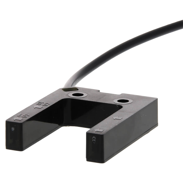 E3Z-G62 | Omron Through-beam Sensor